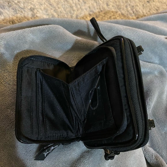 Vera Bradley Wristlet - Picture 5 of 5